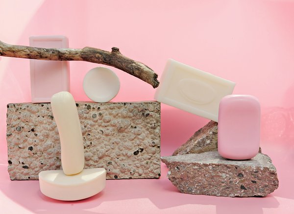 L'art de fabriquer des savonnettes chez soi : un guide créatif