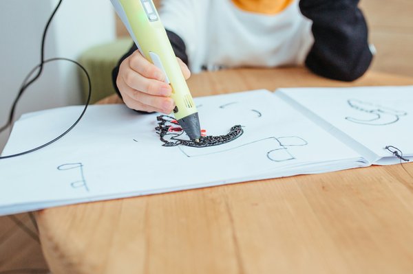 Découvrez les bienfaits du stylo 3d pour enfants