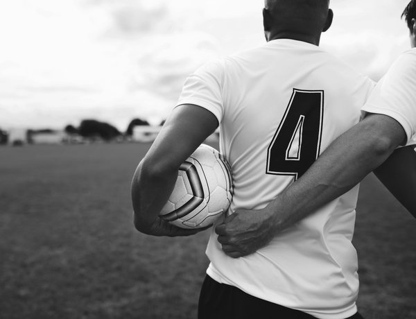 Découvrez nos cadres pour maillot de foot à prix mini !