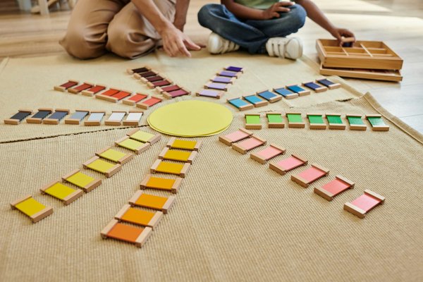 Montessori : des meubles pour une enfance épanouie et autonome